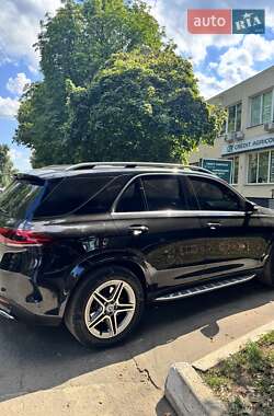 Внедорожник / Кроссовер Mercedes-Benz GLE-Class 2019 в 
