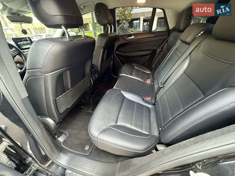 Позашляховик / Кросовер Mercedes-Benz GLE-Class 2016 в Києві