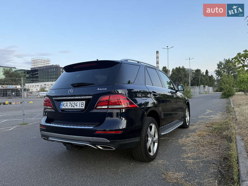Позашляховик / Кросовер Mercedes-Benz GLE-Class 2015 в Києві