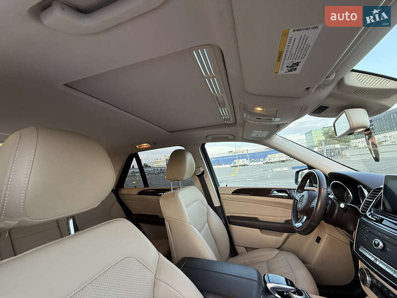 Позашляховик / Кросовер Mercedes-Benz GLE-Class 2015 в Києві