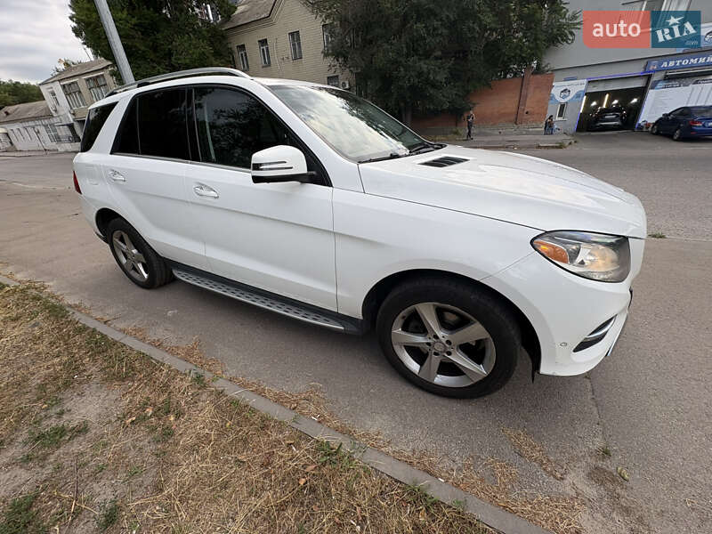 Mercedes-Benz GLE-Class 2015