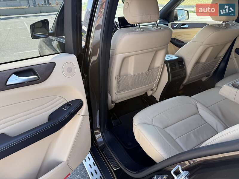 Внедорожник / Кроссовер Mercedes-Benz GLE-Class 2016 в Киеве