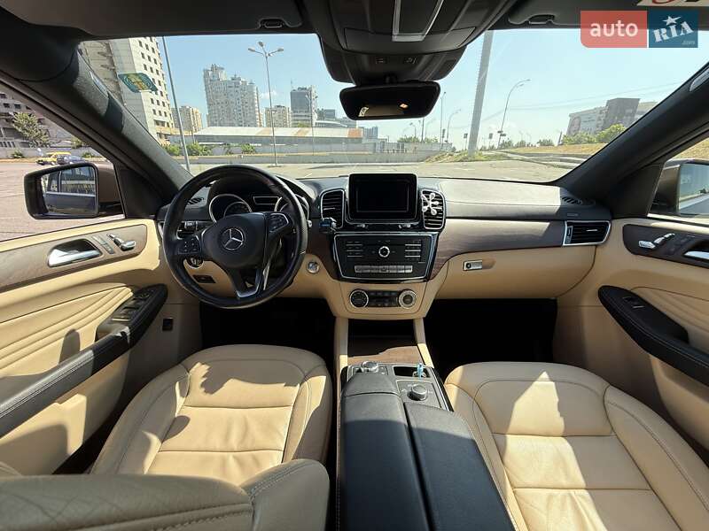 Внедорожник / Кроссовер Mercedes-Benz GLE-Class 2016 в Киеве