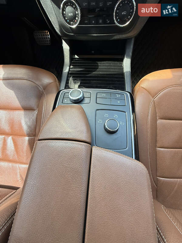 Внедорожник / Кроссовер Mercedes-Benz GLE-Class 2015 в Львове