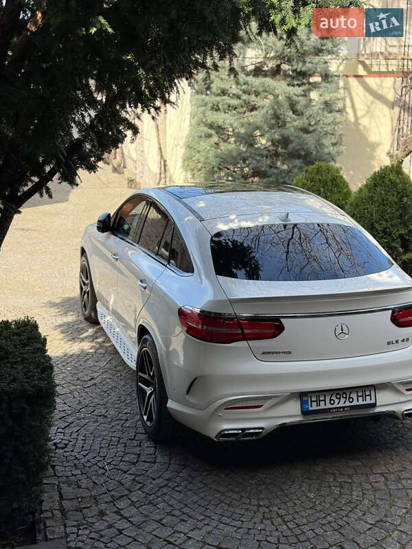 Внедорожник / Кроссовер Mercedes-Benz GLE-Class 2017 в Одессе