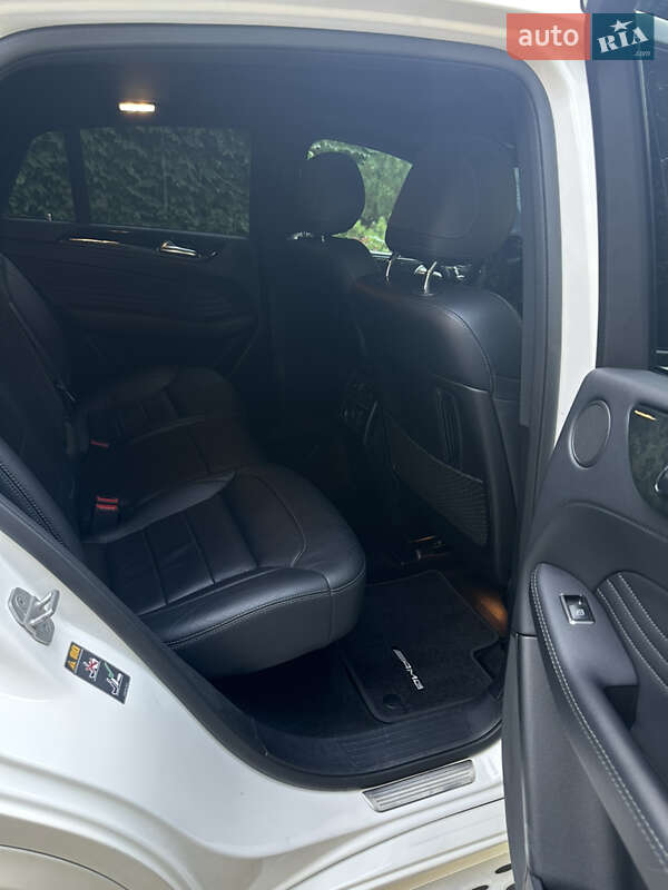 Внедорожник / Кроссовер Mercedes-Benz GLE-Class 2017 в Одессе