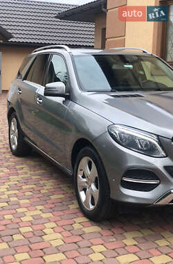 Внедорожник / Кроссовер Mercedes-Benz GLE-Class 2016 в 