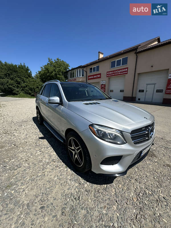 Внедорожник / Кроссовер Mercedes-Benz GLE-Class 2015 в Ивано-Франковске