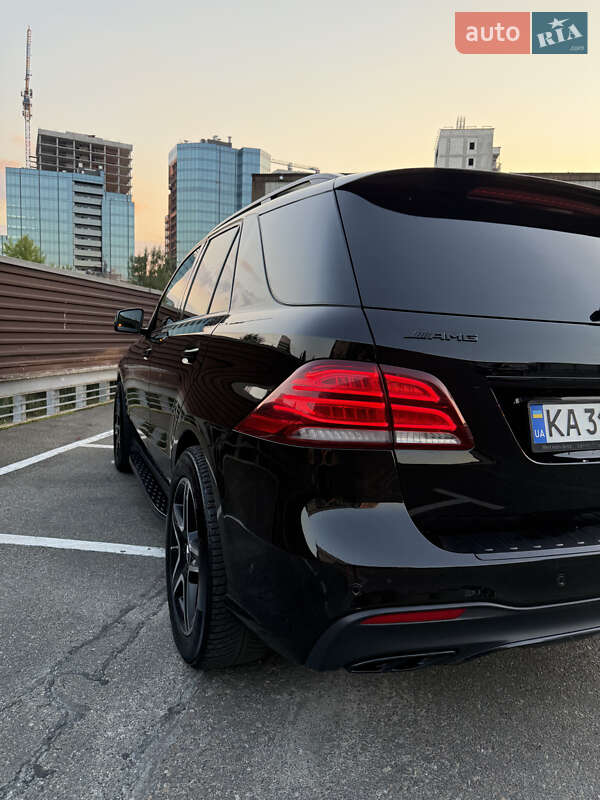 Внедорожник / Кроссовер Mercedes-Benz GLE-Class 2017 в Киеве