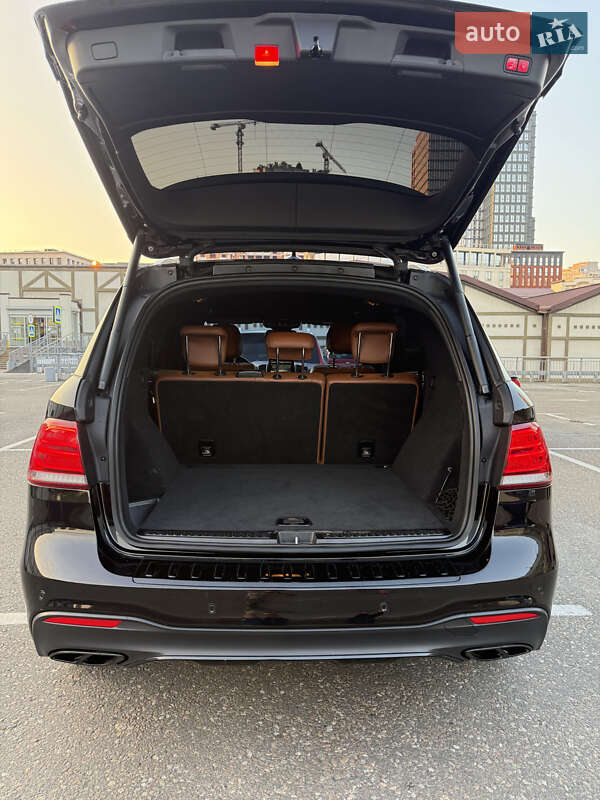 Внедорожник / Кроссовер Mercedes-Benz GLE-Class 2017 в Киеве