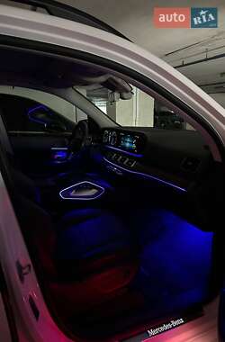 Внедорожник / Кроссовер Mercedes-Benz GLE-Class 2019 в 