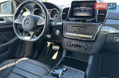 Внедорожник / Кроссовер Mercedes-Benz GLE-Class 2017 в 