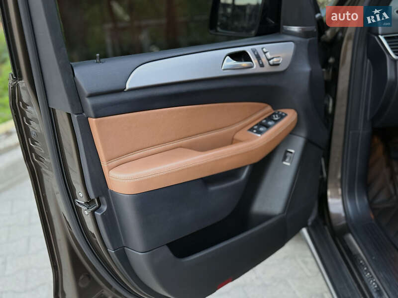 Внедорожник / Кроссовер Mercedes-Benz GLE-Class 2016 в Тернополе