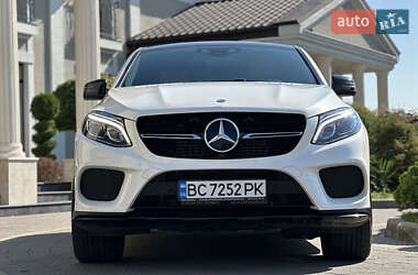 Внедорожник / Кроссовер Mercedes-Benz GLE-Class 2015 в 
