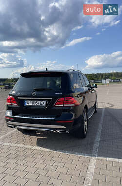Внедорожник / Кроссовер Mercedes-Benz GLE-Class 2015 в 