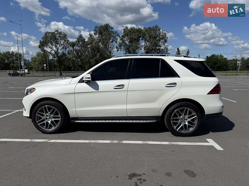Внедорожник / Кроссовер Mercedes-Benz GLE-Class 2016 в Киеве