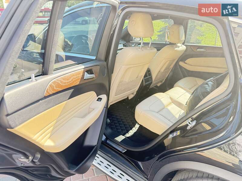 Внедорожник / Кроссовер Mercedes-Benz GLE-Class 2016 в Ивано-Франковске