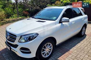 Внедорожник / Кроссовер Mercedes-Benz GLE-Class 2015 в 