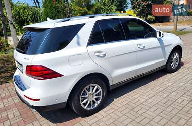 Внедорожник / Кроссовер Mercedes-Benz GLE-Class 2015 в 