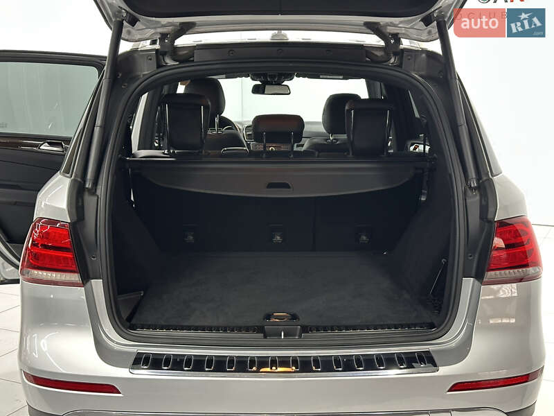 Позашляховик / Кросовер Mercedes-Benz GLE-Class 2018 в Одесі фото 20 Позашляховик / Кросовер Mercedes-Benz GLE-Class 2018 в Одесі