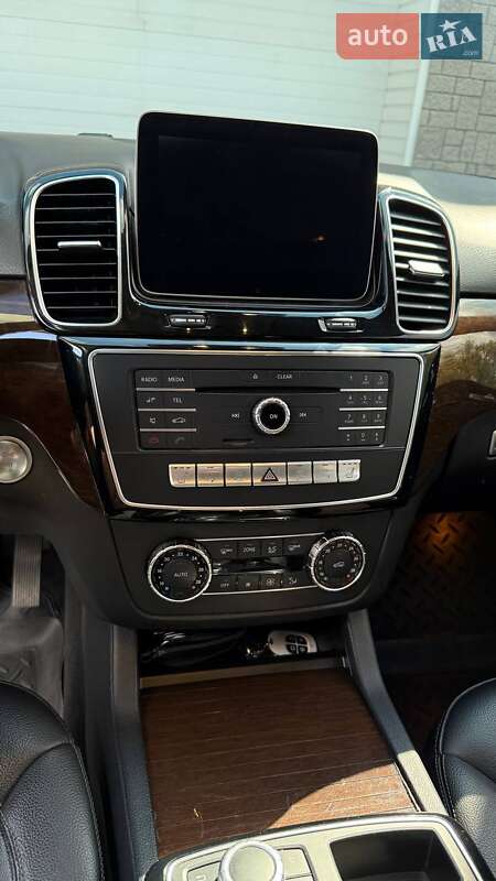 Внедорожник / Кроссовер Mercedes-Benz GLE-Class 2017 в Днепре