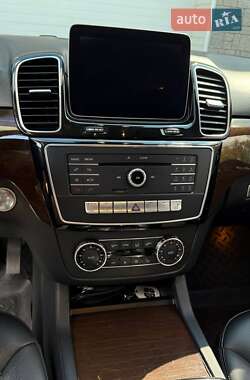 Внедорожник / Кроссовер Mercedes-Benz GLE-Class 2017 в 