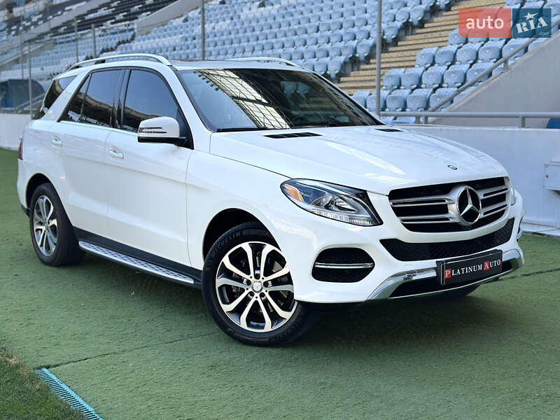 Внедорожник / Кроссовер Mercedes-Benz GLE-Class 2016 в Одессе фото 13 Внедорожник / Кроссовер Mercedes-Benz GLE-Class 2016 в Одессе