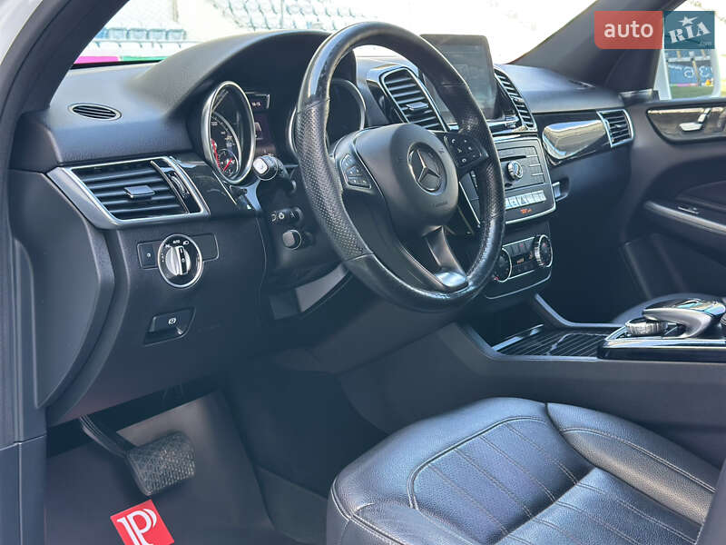 Внедорожник / Кроссовер Mercedes-Benz GLE-Class 2016 в Одессе фото 46 Внедорожник / Кроссовер Mercedes-Benz GLE-Class 2016 в Одессе