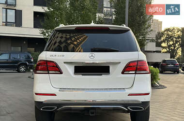 Внедорожник / Кроссовер Mercedes-Benz GLE-Class 2018 в 