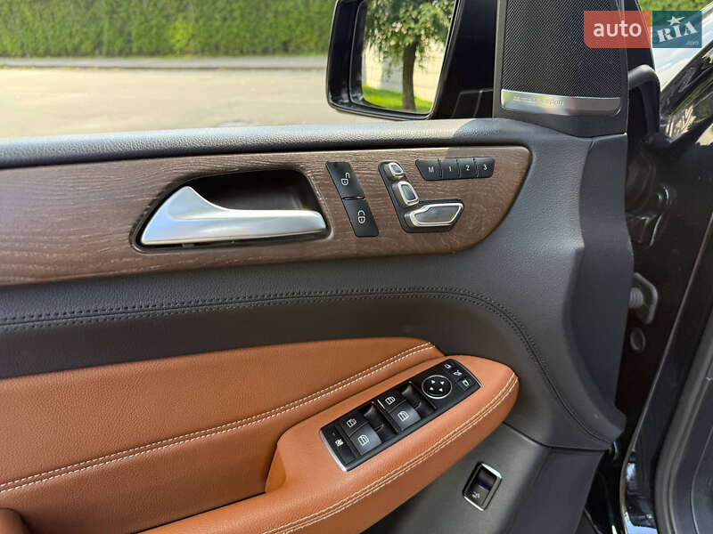 Внедорожник / Кроссовер Mercedes-Benz GLE-Class 2017 в Киеве