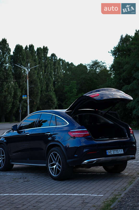 Позашляховик / Кросовер Mercedes-Benz GLE-Class 2017 в Дніпрі фото 8 Позашляховик / Кросовер Mercedes-Benz GLE-Class 2017 в Дніпрі