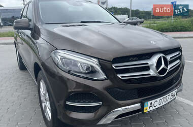 Внедорожник / Кроссовер Mercedes-Benz GLE-Class 2017 в 