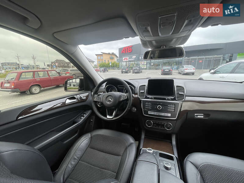 Внедорожник / Кроссовер Mercedes-Benz GLE-Class 2017 в Луцке