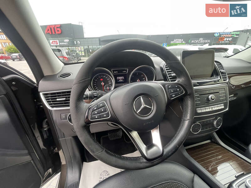 Внедорожник / Кроссовер Mercedes-Benz GLE-Class 2017 в Луцке