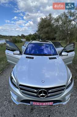 Внедорожник / Кроссовер Mercedes-Benz GLE-Class 2016 в 