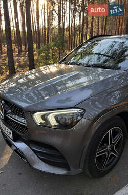 Внедорожник / Кроссовер Mercedes-Benz GLE-Class 2019 в 
