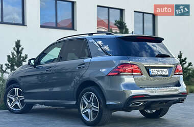 Внедорожник / Кроссовер Mercedes-Benz GLE-Class 2017 в 
