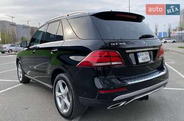 Внедорожник / Кроссовер Mercedes-Benz GLE-Class 2018 в 