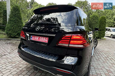 Внедорожник / Кроссовер Mercedes-Benz GLE-Class 2016 в 