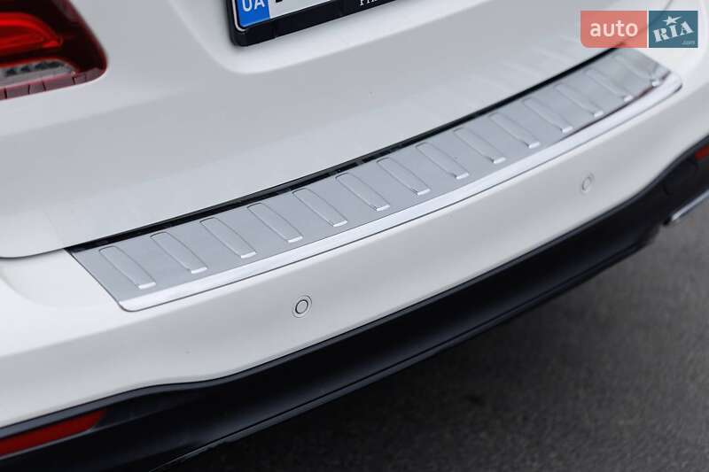 Внедорожник / Кроссовер Mercedes-Benz GLE-Class 2016 в Брошневе