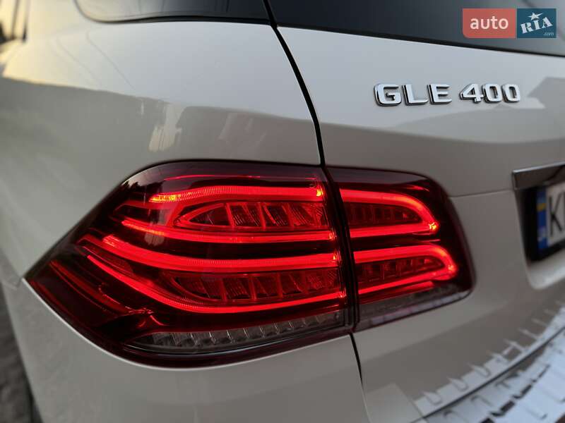 Позашляховик / Кросовер Mercedes-Benz GLE-Class 2017 в Києві фото 26 Позашляховик / Кросовер Mercedes-Benz GLE-Class 2017 в Києві