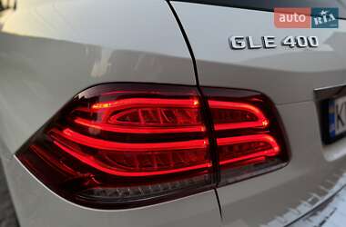Внедорожник / Кроссовер Mercedes-Benz GLE-Class 2017 в 