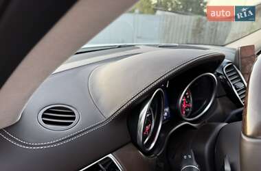 Внедорожник / Кроссовер Mercedes-Benz GLE-Class 2017 в 