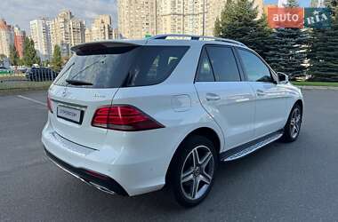 Внедорожник / Кроссовер Mercedes-Benz GLE-Class 2017 в 