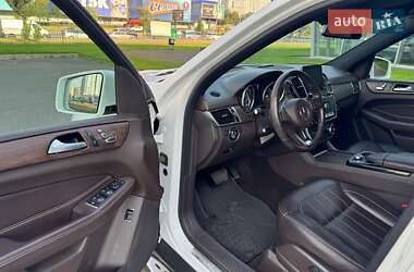 Внедорожник / Кроссовер Mercedes-Benz GLE-Class 2017 в 