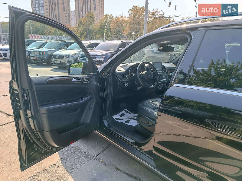 Внедорожник / Кроссовер Mercedes-Benz GLE-Class 2017 в Харькове