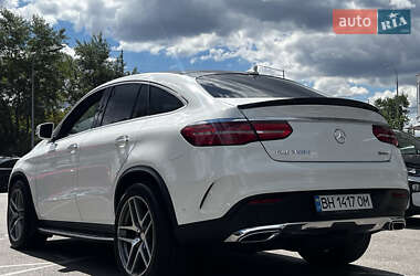 Внедорожник / Кроссовер Mercedes-Benz GLE-Class 2016 в 