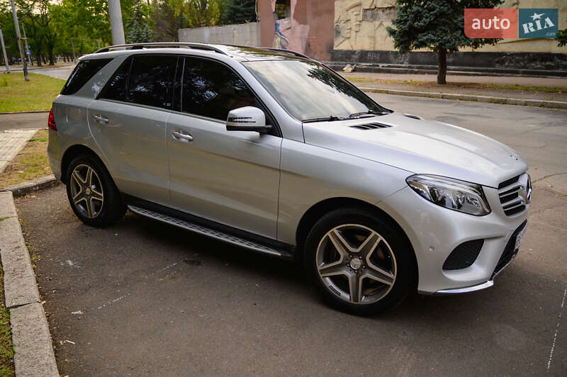 Внедорожник / Кроссовер Mercedes-Benz GLE-Class 2016 в Николаеве