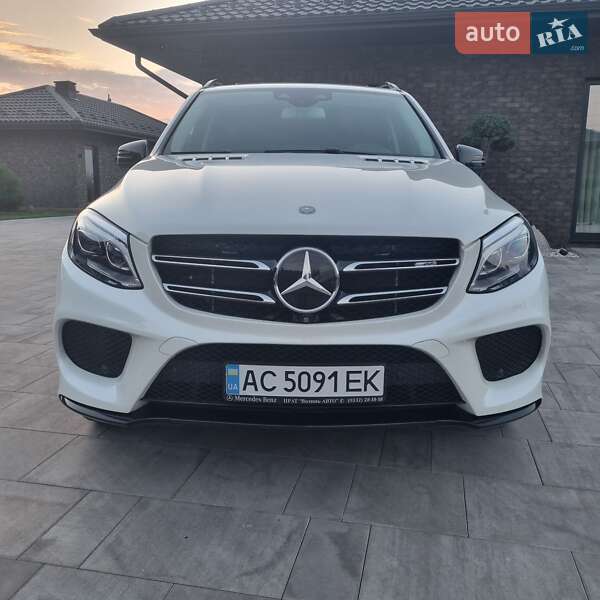 Позашляховик / Кросовер Mercedes-Benz GLE-Class 2016 в Луцьку