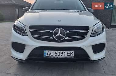 Внедорожник / Кроссовер Mercedes-Benz GLE-Class 2016 в 